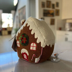 NWT Gingerbread House Cupcakes and Cashmere Christmas LED Lights Pillow NWT
